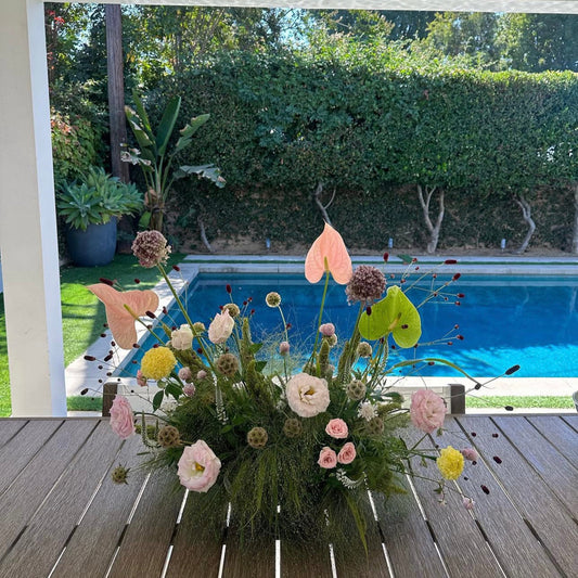 Vase-less Arrangement