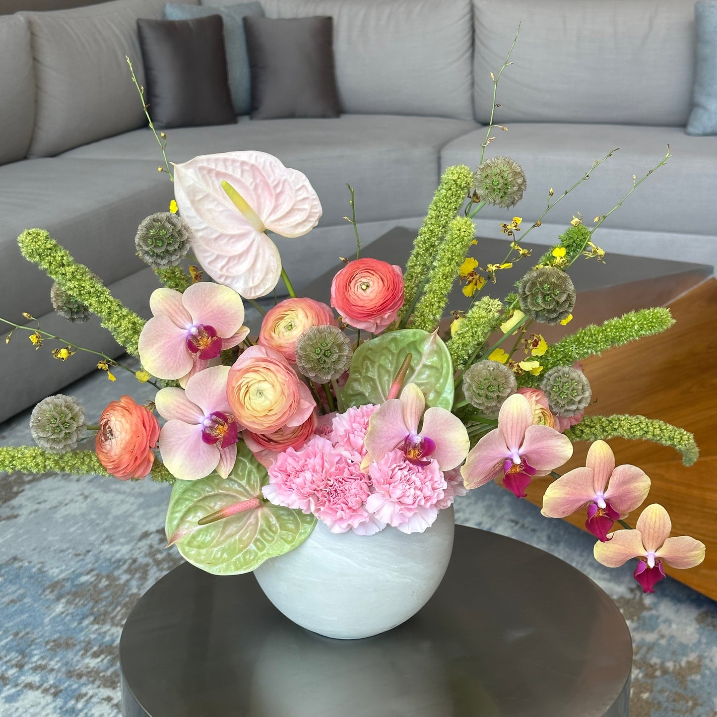 Surprise Me Arrangement Medium